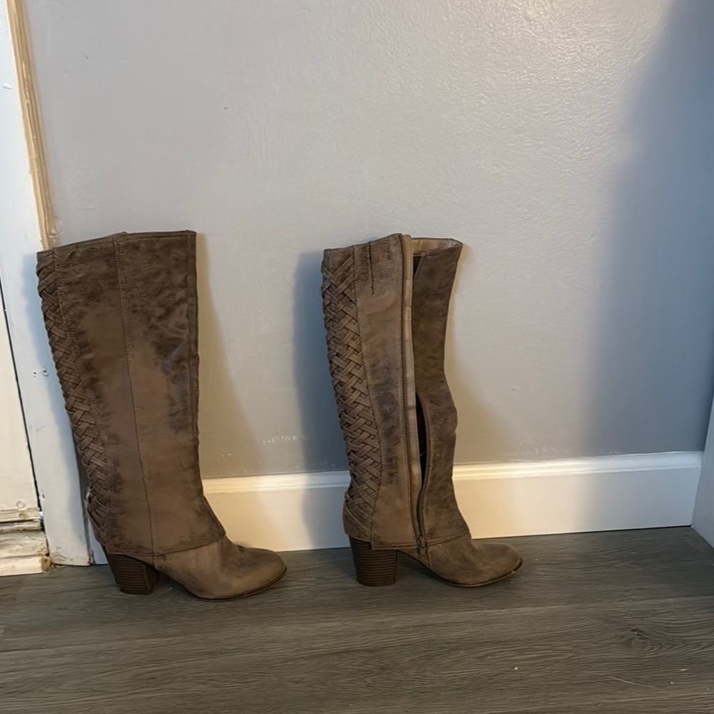 Women's Brown Knee-High Boots